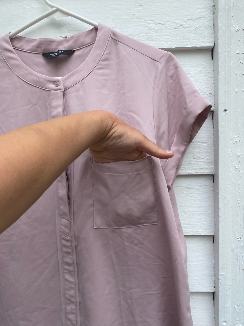Light Mauve Lilac Blush Short Sleeve Blouse with Chest Pocket Simply Vera Wang - Picture 9 of 9